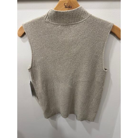 DKNY Sweater Vest - Picture 2 of 2